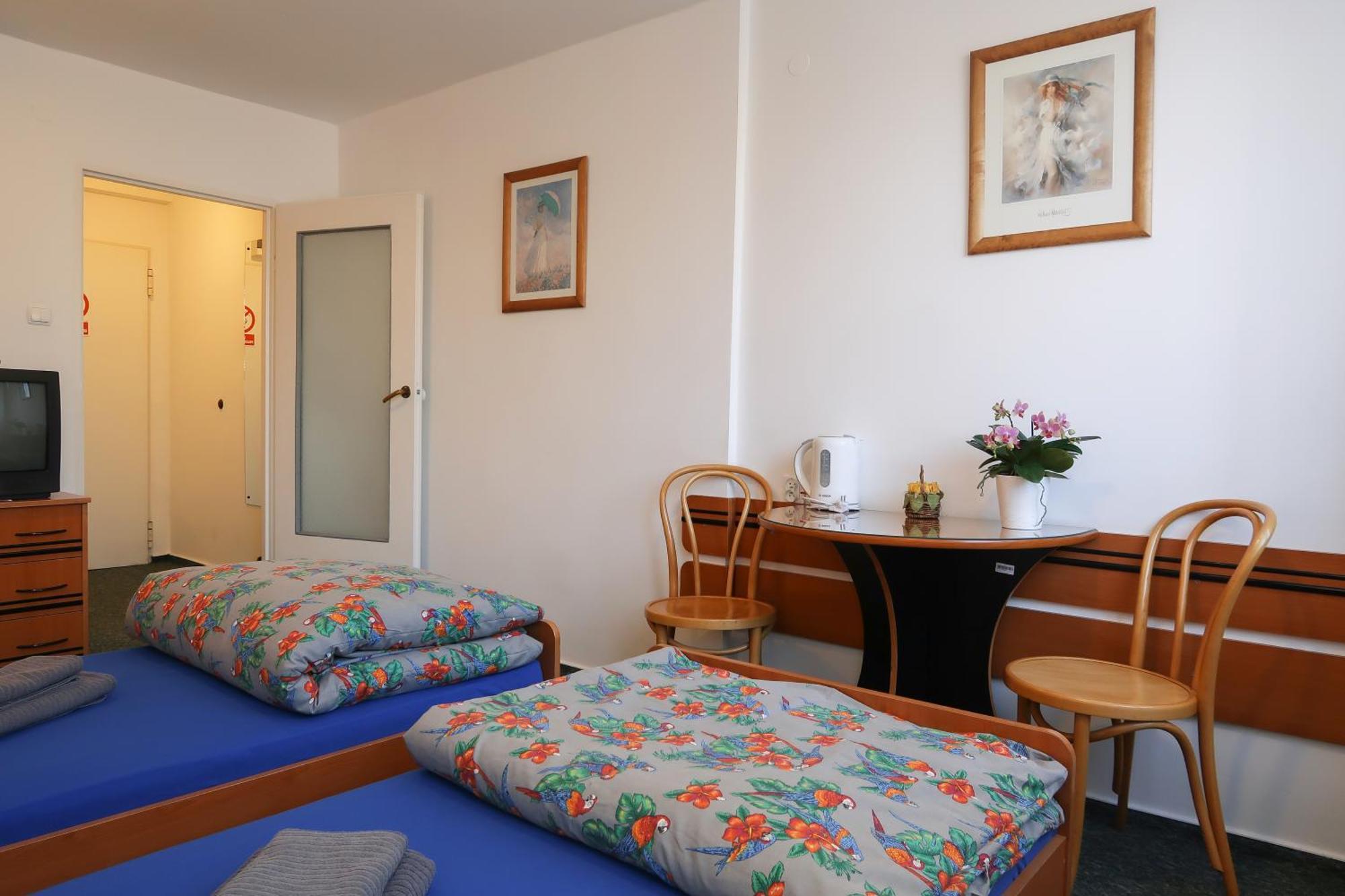 Dom Studencki Raj Hostel Wroclaw Luaran gambar